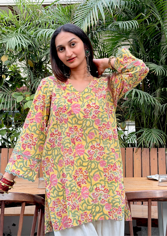 Sunheri Farshi Set
