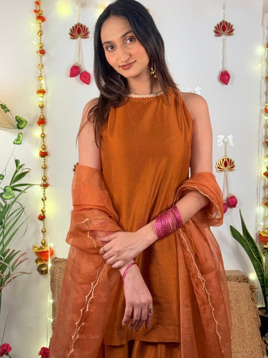 Kesariya Suit Set