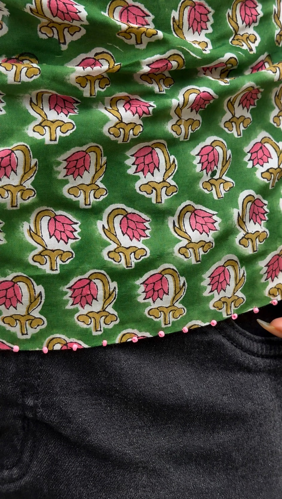 Nazakat | green top